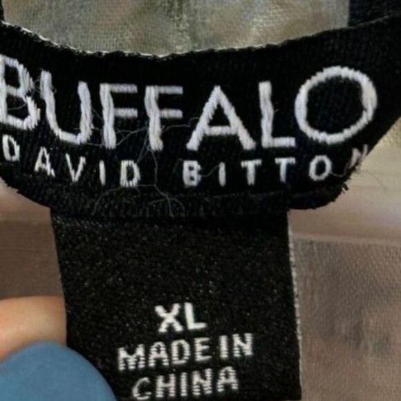 Buffalo David Bitton Flutter Sleeve Floral Top - Size XL - Picture 5 of 6